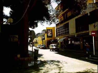 P017-035.jpg (44966 Byte)