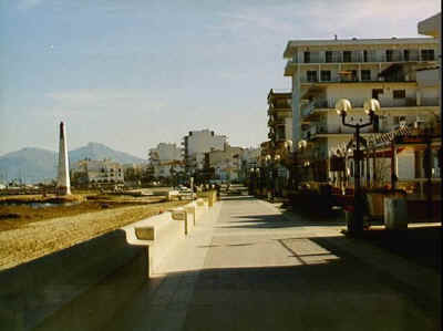 P050-002.jpg (35119 Byte)